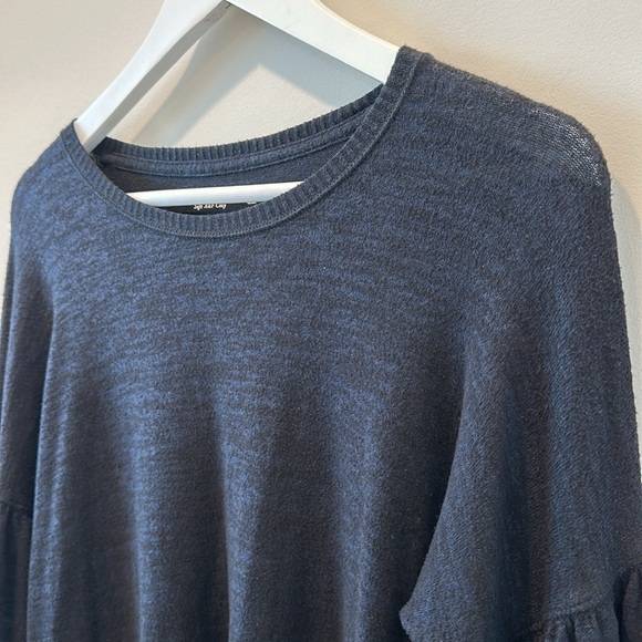 Abercrombie & Fitch Basic Long Sleeve Black Sweater Crewneck Soft A&F Cozy Knit - Picture 2 of 8